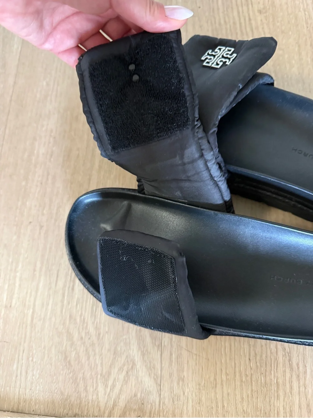 Tory Burch Everly Anatomic Lug Venlo slides 7
